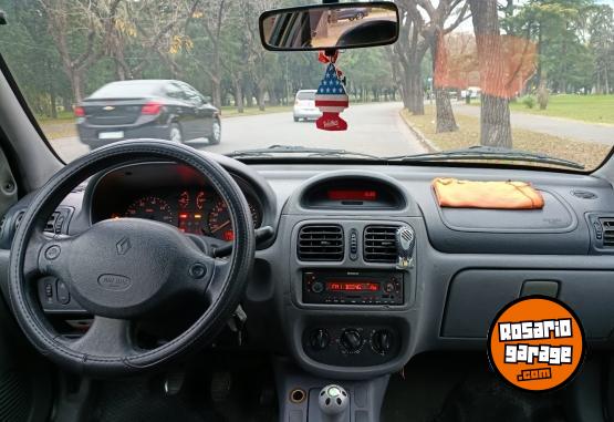 Autos - Renault Clio 2 RN 2000 Nafta 300000Km - En Venta