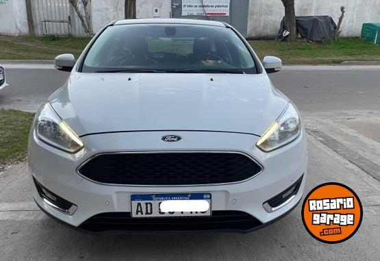 Autos - Ford Focus SE PLUS 2018 Nafta 89000Km - En Venta