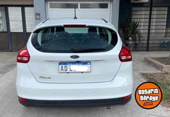 Autos - Ford Focus SE PLUS 2018 Nafta 89000Km - En Venta