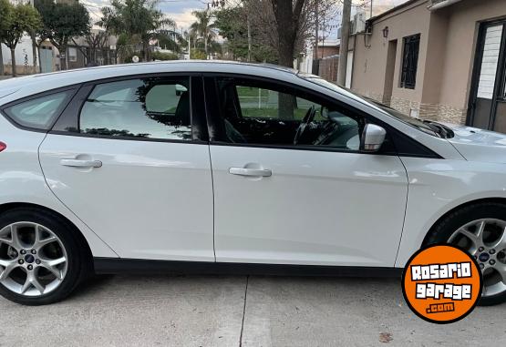 Autos - Ford Focus SE PLUS 2018 Nafta 89000Km - En Venta