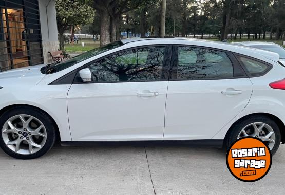 Autos - Ford Focus SE PLUS 2018 Nafta 89000Km - En Venta