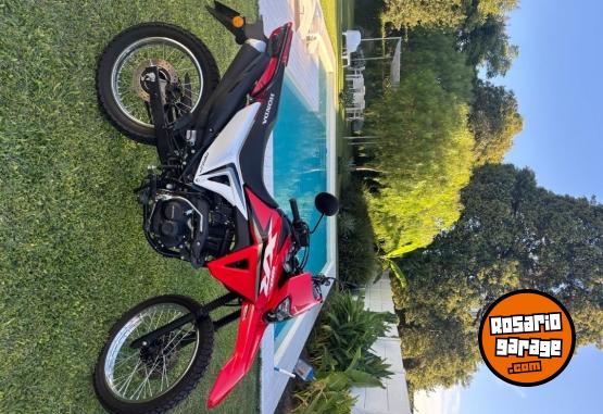 Motos - Honda Xr 190 2025 Nafta 1900Km - En Venta