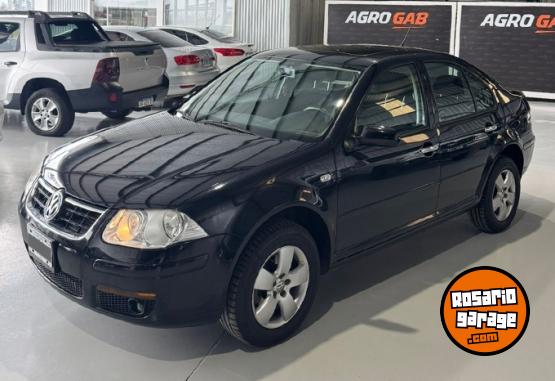 Autos - Volkswagen Bora Trendline Triptonic 2013 Nafta 114000Km - En Venta