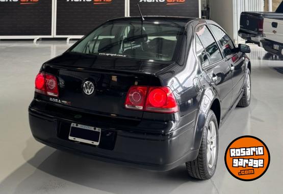 Autos - Volkswagen Bora Trendline Triptonic 2013 Nafta 114000Km - En Venta
