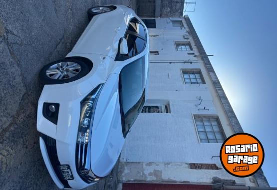 Autos - Toyota Corolla 2015 Nafta 160000Km - En Venta
