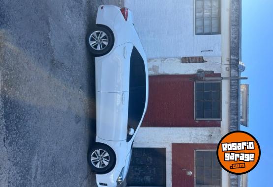 Autos - Toyota Corolla 2015 Nafta 160000Km - En Venta