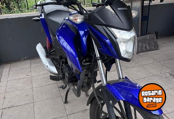 Motos - Honda twist 2023 Nafta 12000Km - En Venta