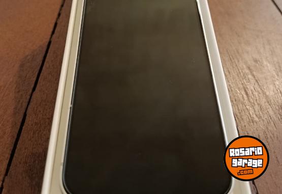 Telefonía - Phone 16e - 128 GB - En Venta