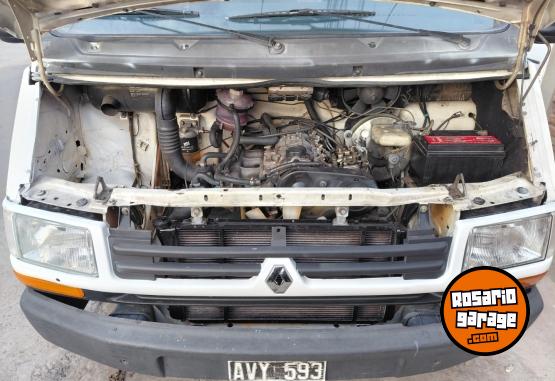 Utilitarios - Renault Trafic 2.1 1996 Diesel 300000Km - En Venta