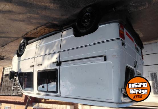 Utilitarios - Renault Trafic 2.1 1996 Diesel 300000Km - En Venta