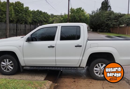 Camionetas - Volkswagen Amarok trendline G2 2024 Diesel 24000Km - En Venta