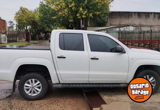 Camionetas - Volkswagen Amarok trendline G2 2024 Diesel 24000Km - En Venta