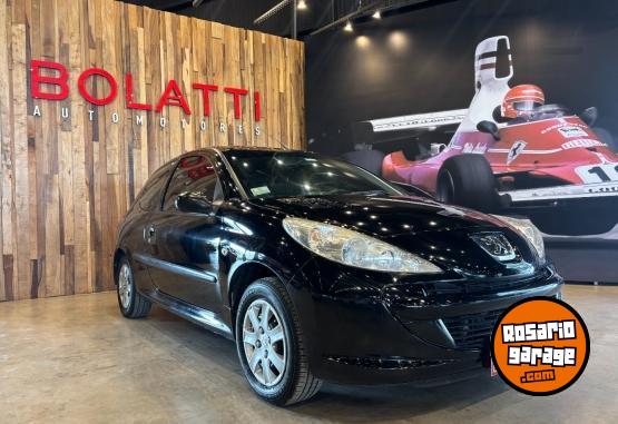 Autos - Peugeot 207 3P 2013 Nafta 148000Km - En Venta