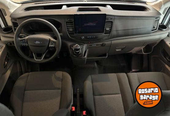 Utilitarios - Ford Transit Minibus 17+1 2026 Nafta 0Km - En Venta