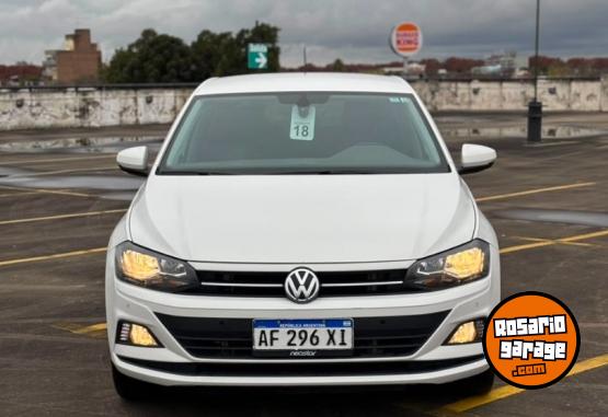 Autos - Volkswagen Polo Highline 2022 Nafta 72000Km - En Venta