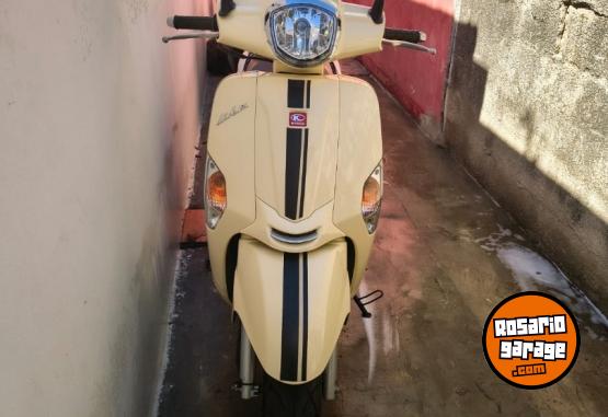 Motos - Kymco Like 2024 Nafta 3200Km - En Venta