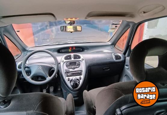 Autos - Citroen Xsara picasso 2012 GNC 180000Km - En Venta