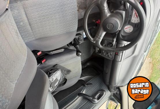 Autos - Chevrolet Corsa 2000 Nafta 300000Km - En Venta