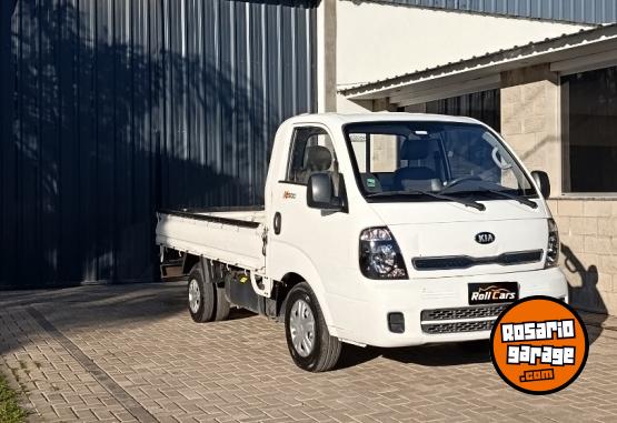 Camiones y Grúas - Kia K2500 - En Venta