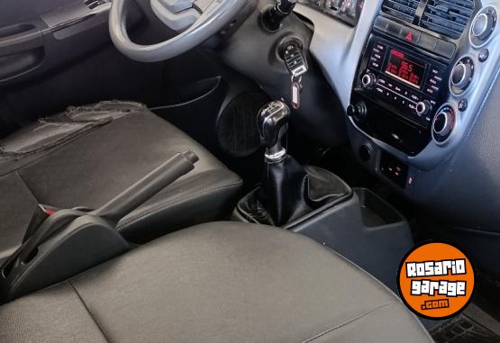 Camiones y Grúas - Kia K2500 - En Venta