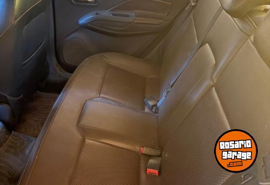 Autos - Chevrolet Cobalt 2019 GNC 240000Km - En Venta