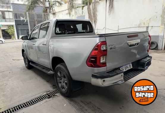 Camionetas - Toyota Srv 4x2 2021 Diesel 294000Km - En Venta
