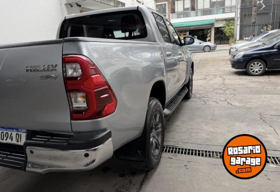 Camionetas - Toyota Srv 4x2 2021 Diesel 294000Km - En Venta