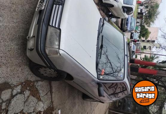 Clásicos - Peugeot 205 - En Venta