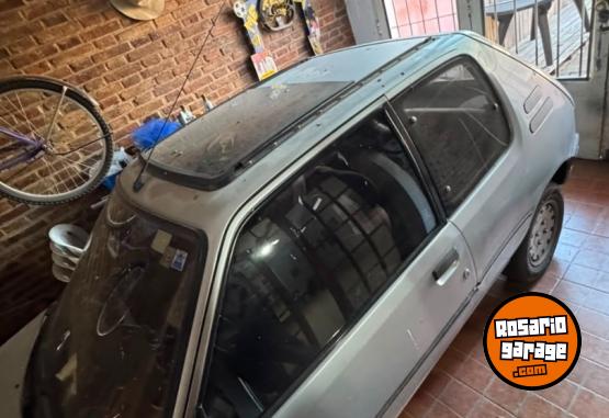 Clásicos - Peugeot 205 - En Venta