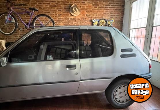 Clásicos - Peugeot 205 - En Venta