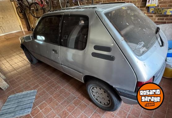 Clásicos - Peugeot 205 - En Venta