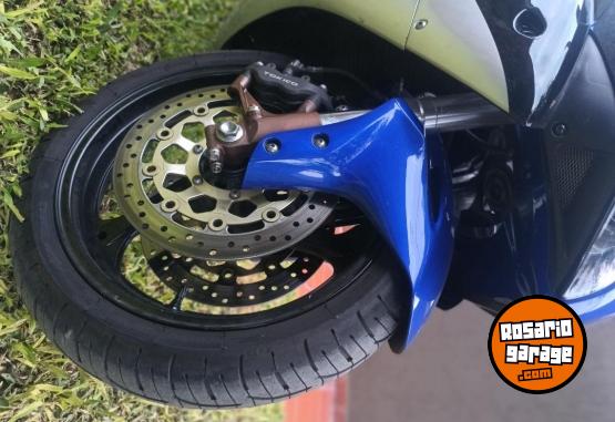 Motos - Honda CBR 1000 rr 2005 Nafta 38500Km - En Venta