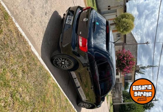 Autos - Volkswagen Gol trend 2011 2011 Nafta 136000Km - En Venta