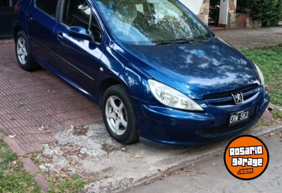 Autos - Peugeot 307 2005 Diesel 240000Km - En Venta