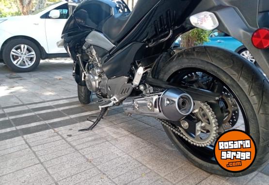Motos - Suzuki Inazuma GW250 2015 Nafta 34300Km - En Venta