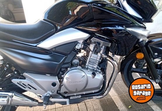 Motos - Suzuki Inazuma GW250 2015 Nafta 34300Km - En Venta