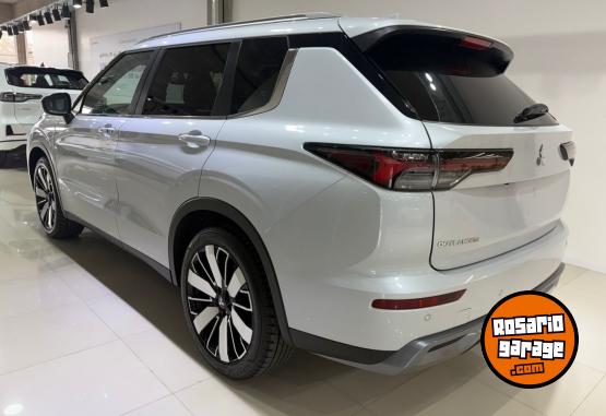 Autos - Mitsubishi OUTLANDER 2026 Nafta 0Km - En Venta