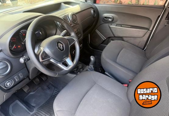 Utilitarios - Renault KANGOO CONFORT 2022 Nafta 150000Km - En Venta