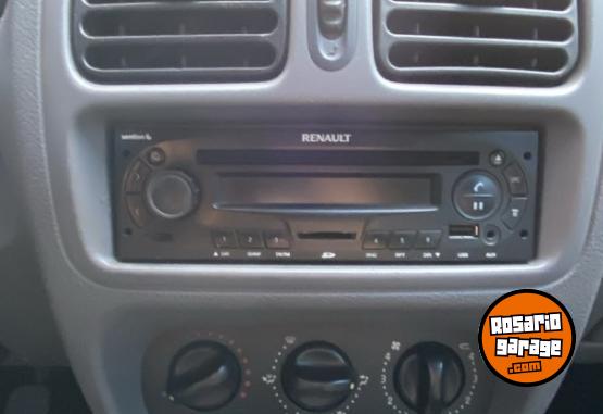 Autos - Renault CLIO 2 2001 Nafta 165000Km - En Venta