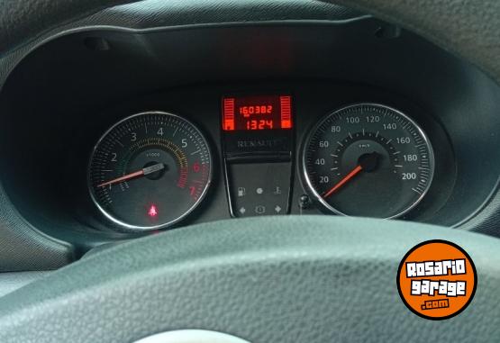 Autos - Renault CLIO MIO 1.2 - 5 puertas 2016 Nafta 160000Km - En Venta