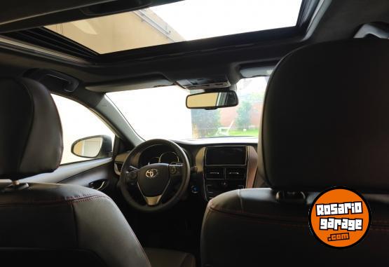 Autos - Toyota Yaris 2025 Nafta 10000Km - En Venta