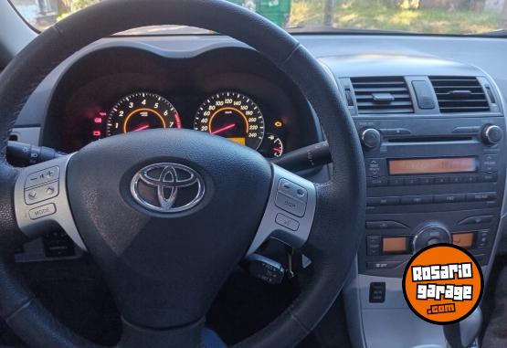 Autos - Toyota Corolla SEG 2013 Nafta 56935Km - En Venta