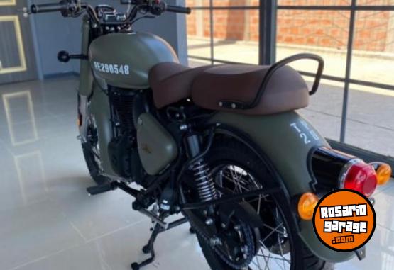 Motos - Royal Enfield CLASSIC 350 2023 Nafta 5000Km - En Venta