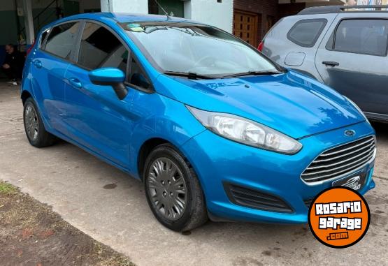 Autos - Ford Fiesta kinetic 2016 GNC - En Venta