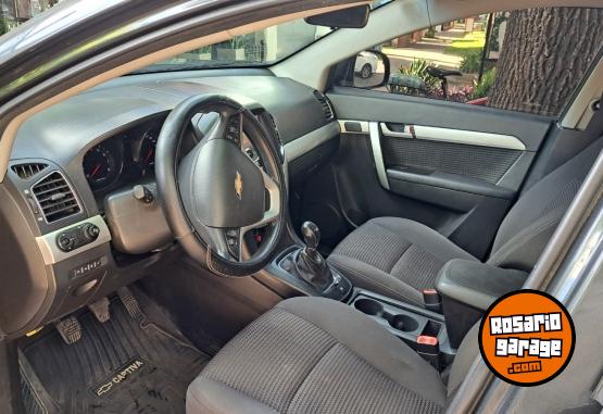 Camionetas - Chevrolet Captiva LS 2017 GNC 130000Km - En Venta