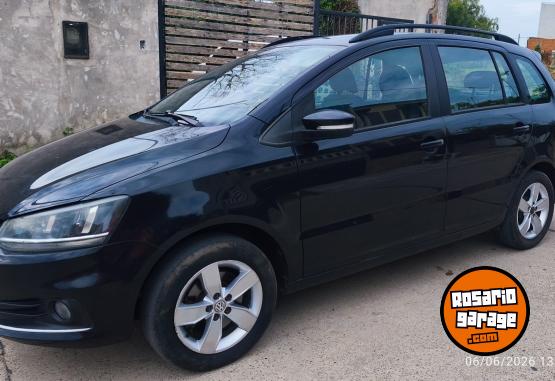Autos - Volkswagen Surán 2017 GNC 238000Km - En Venta