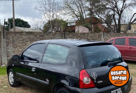 Autos - Renault Clio 2 2006 Nafta 180000Km - En Venta