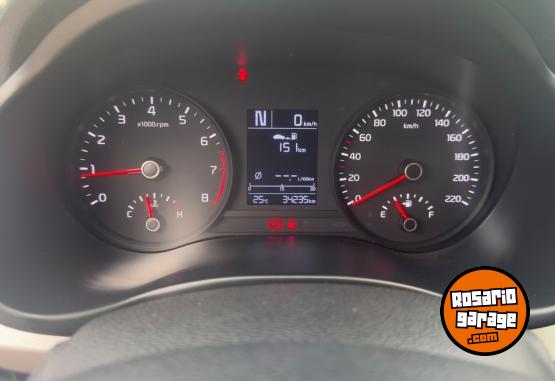Autos - Kia Rio 2023 Nafta 34000Km - En Venta