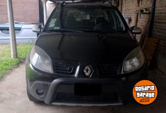 Autos - Renault SANDERO STEPWAY 1.6 CONF 2011 Nafta 167000Km - En Venta