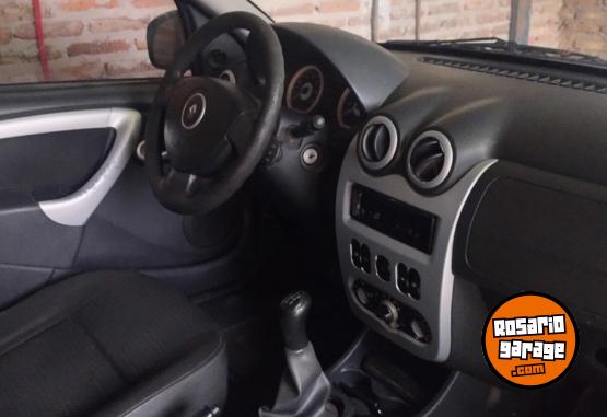 Autos - Renault SANDERO STEPWAY 1.6 CONF 2011 Nafta 167000Km - En Venta